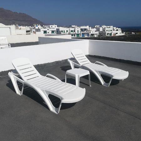 Odamar de Orzola Buitenkant foto