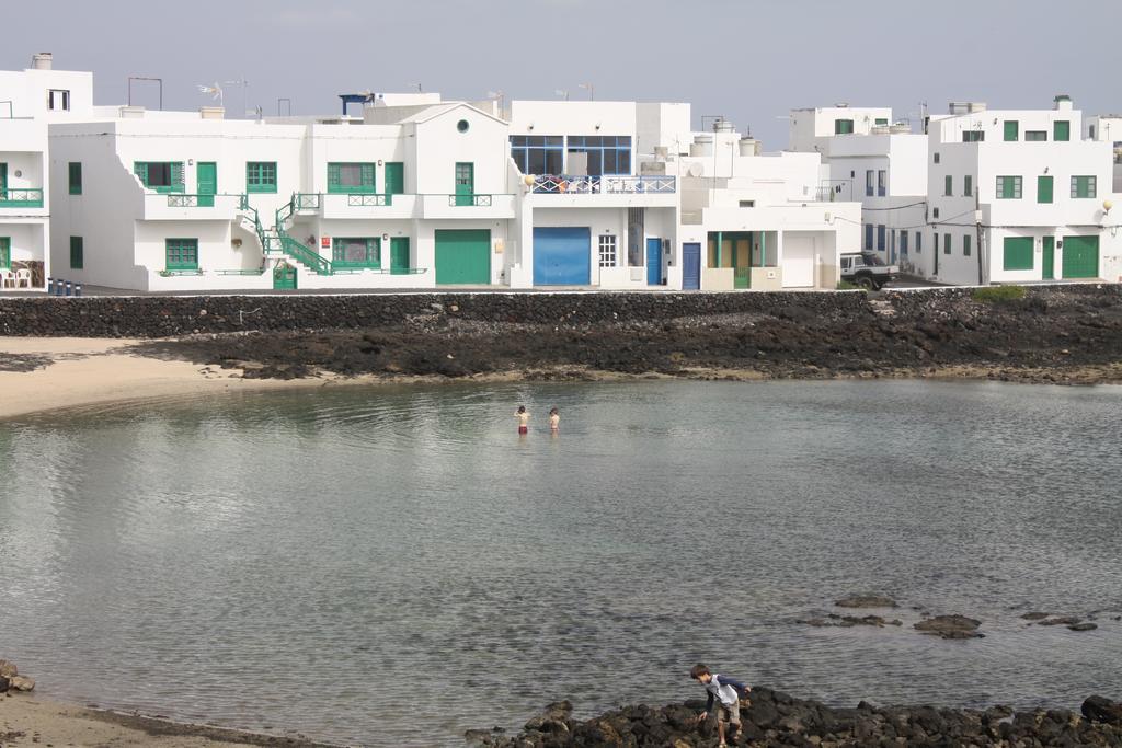 Odamar de Orzola Buitenkant foto