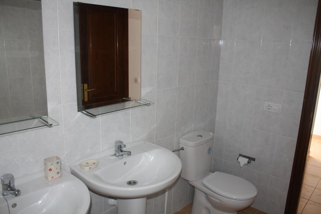 Odamar de Orzola Buitenkant foto