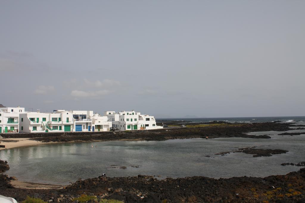 Odamar de Orzola Buitenkant foto