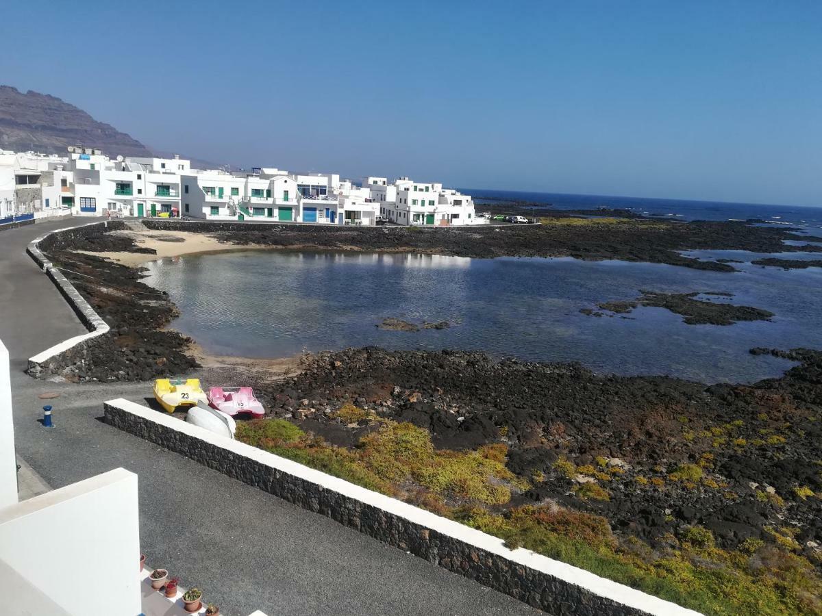 Odamar de Orzola Buitenkant foto